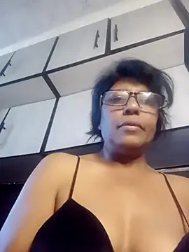 Snapshot of MsAttitude chatting on May 26, 2026, 6:42 am MsAttitude online show from May 26, 2026, 6:42 am