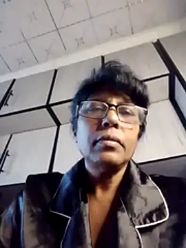 Snapshot of MsAttitude chatting on July 21, 2026, 6:16 am MsAttitude online show from July 21, 2026, 6:16 am