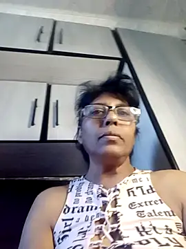 Snapshot of MsAttitude chatting on July 24, 2026, 7:28 am MsAttitude online show from July 24, 2026, 7:28 am