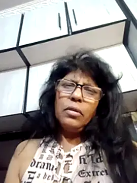 Snapshot of MsAttitude chatting on July 31, 2026, 6:18 pm MsAttitude online show from July 31, 2026, 6:18 pm