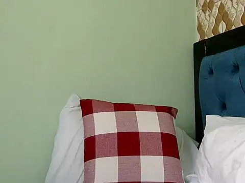 divineass 1 online show from June 1, 2026, 8:38 am