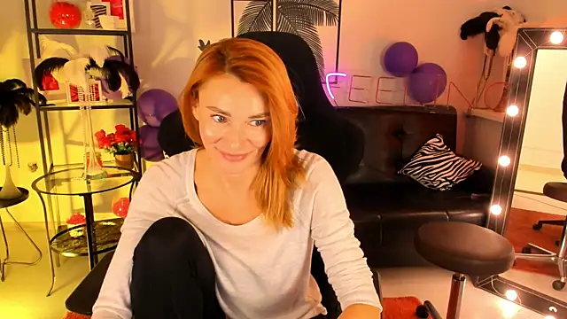 Snapshot of MistyBarnes chatting on December 12, 2024, 9:19 am MistyBarnes online show from December 12, 2024, 9:19 am