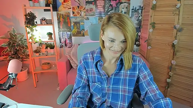 Snapshot of MistyBarnes chatting on February 28, 2025, 3:59 pm MistyBarnes online show from February 28, 2025, 3:59 pm