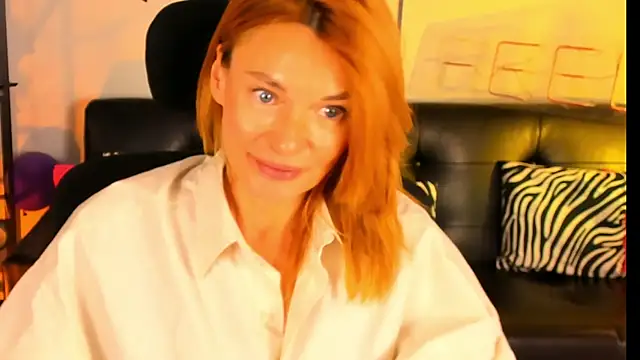 Snapshot of MistyBarnes chatting on March 9, 2025, 3:16 pm MistyBarnes online show from March 9, 2025, 3:16 pm