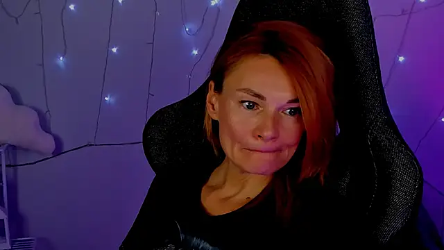 Snapshot of MistyBarnes chatting on March 10, 2025, 6:45 pm MistyBarnes online show from March 10, 2025, 6:45 pm