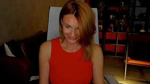 Snapshot of MistyBarnes chatting on September 24, 2025, 4:21 pm MistyBarnes online show from September 24, 2025, 4:21 pm