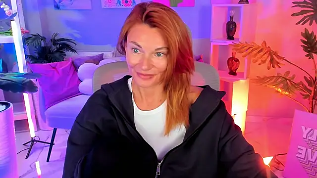 Snapshot of MistyBarnes chatting on October 15, 2025, 3:01 pm MistyBarnes online show from October 15, 2025, 3:01 pm