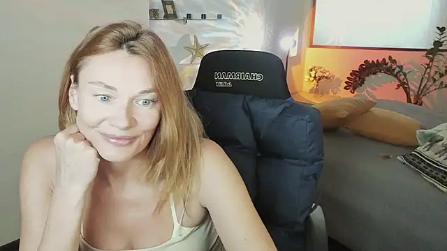 Snapshot of MistyBarnes chatting on May 27, 2026, 2:36 pm MistyBarnes online show from May 27, 2026, 2:36 pm