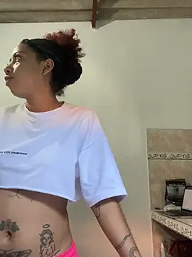 Snapshot of Miley_and_Vash chatting on December 26, 2024, 2:48 pm Miley and Vash online show from December 26, 2024, 2:48 pm