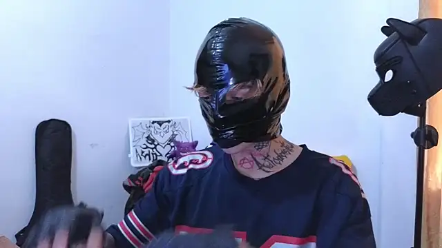 AcidMilo online show from February 10, 2025, 10:09 pm