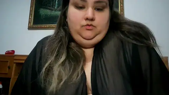 Snapshot of nicholle chatting on April 29, 2026, 9:32 pm nicholle online show from April 29, 2026, 9:32 pm