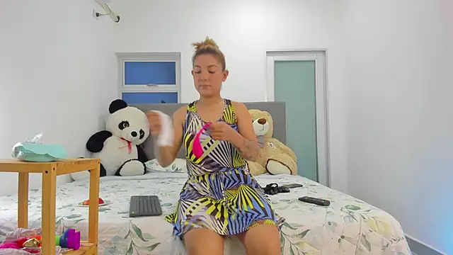 Snapshot of SEJMET_LOVE_ chatting on January 11, 2025, 11:02 pm SEJMET LOVE online show from January 11, 2025, 11:02 pm