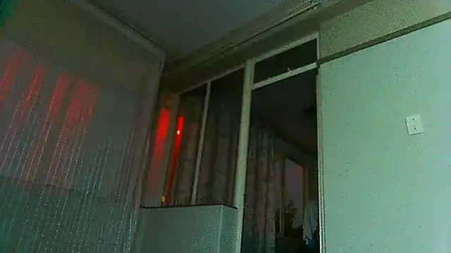 Snapshot of Charlie-Crawford chatting on March 19, 2025, 4:45 pm Charlie-Crawford online show from March 19, 2025, 4:45 pm