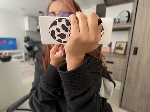 Snapshot of Anny_Moore09 chatting on February 16, 2025, 2:54 pm Anny Moore09 online show from February 16, 2025, 2:54 pm