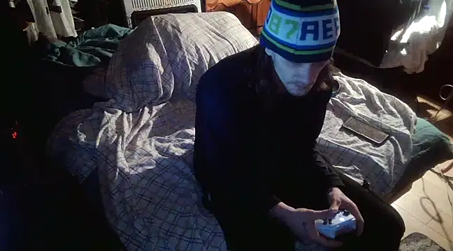 Snapshot of xxxTony999 chatting on February 7, 2025, 1:36 am xxxTony999 online show from February 7, 2025, 1:36 am