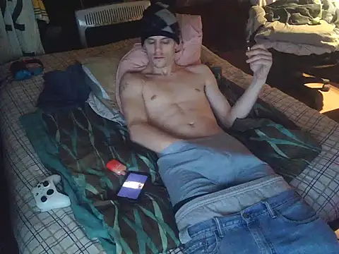 Snapshot of xxxTony999 chatting on March 2, 2025, 5:01 am xxxTony999 online show from March 2, 2025, 5:01 am