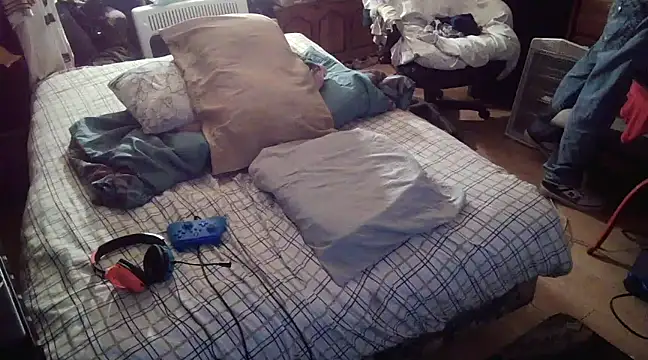 Snapshot of xxxTony999 chatting on March 4, 2025, 7:54 pm xxxTony999 online show from March 4, 2025, 7:54 pm