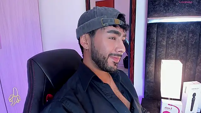 ItsMeEros online show from January 30, 2025, 12:50 am