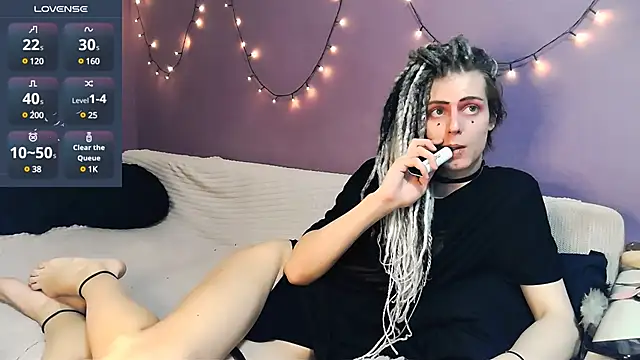 Snapshot of Littlepinkcat chatting on March 9, 2025, 9:14 pm Littlepinkcat online show from March 9, 2025, 9:14 pm