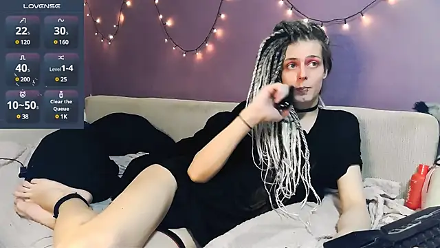 Snapshot of Littlepinkcat chatting on March 14, 2025, 4:30 pm Littlepinkcat online show from March 14, 2025, 4:30 pm