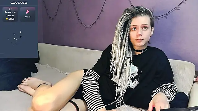 Snapshot of Littlepinkcat chatting on March 22, 2025, 1:54 am Littlepinkcat online show from March 22, 2025, 1:54 am