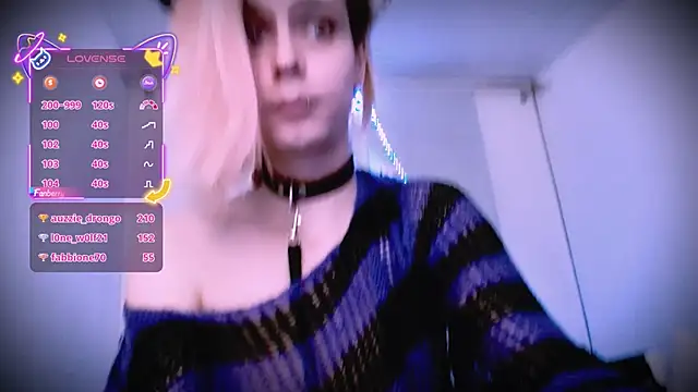 Snapshot of Littlepinkcat chatting on December 3, 2025, 3:25 am Littlepinkcat online show from December 3, 2025, 3:25 am