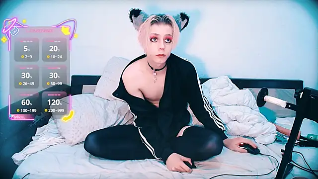 Littlepinkcat online show from June 26, 2026, 4:00 pm