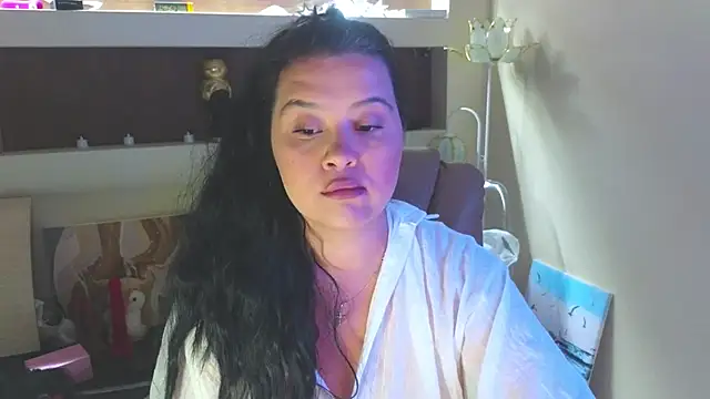 Snapshot of Malika_uAngel chatting on June 12, 2026, 12:09 am Malika uAngel online show from June 12, 2026, 12:09 am