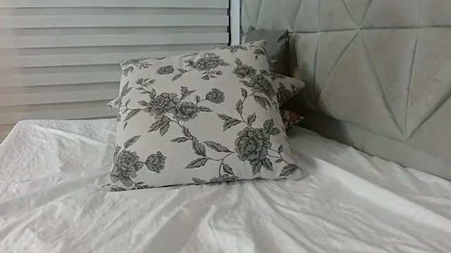 Snapshot of nana_levy chatting on March 11, 2025, 10:29 am nana levy online show from March 11, 2025, 10:29 am