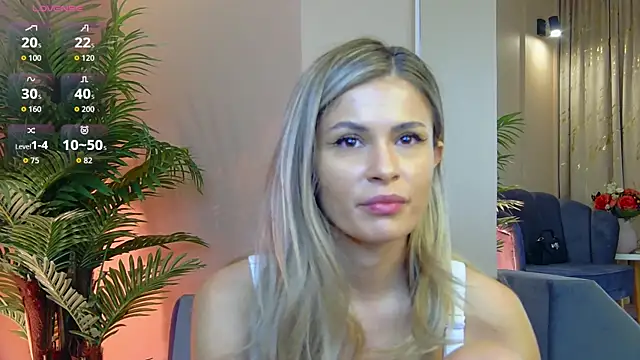 Snapshot of Avril_Cyrus chatting on October 16, 2025, 6:47 am Avril Cyrus online show from October 16, 2025, 6:47 am