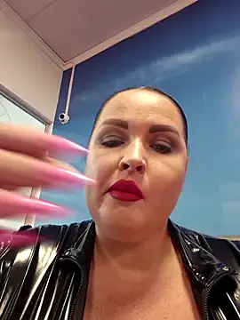 Snapshot of GeorgiaLerox chatting on June 9, 2026, 1:01 pm GeorgiaLerox online show from June 9, 2026, 1:01 pm