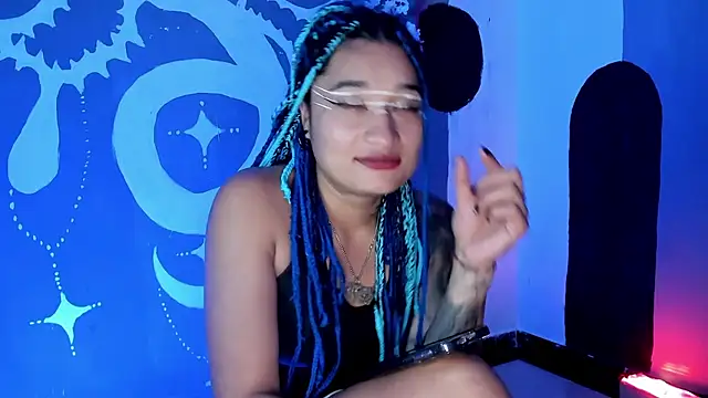 Snapshot of Eva_Lee_ chatting on December 6, 2024, 6:48 am Eva Lee online show from December 6, 2024, 6:48 am