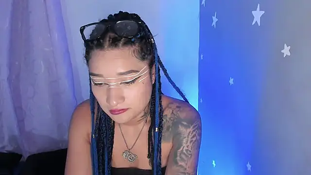 Snapshot of Eva_Lee_ chatting on December 28, 2024, 7:00 am Eva Lee online show from December 28, 2024, 7:00 am