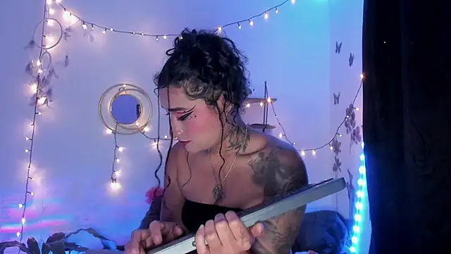 Snapshot of Eva_Lee_ chatting on March 1, 2025, 6:24 am Eva Lee online show from March 1, 2025, 6:24 am