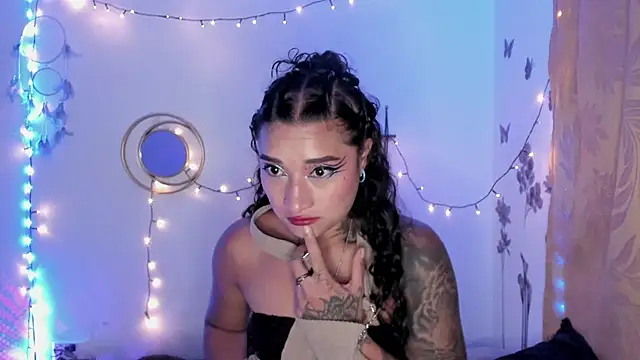 Snapshot of Eva_Lee_ chatting on March 19, 2025, 7:07 am Eva Lee online show from March 19, 2025, 7:07 am