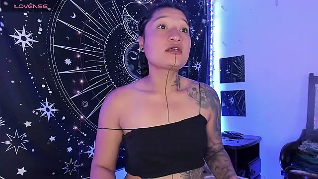 Snapshot of Eva_Lee_ chatting on October 11, 2025, 7:40 am Eva Lee online show from October 11, 2025, 7:40 am