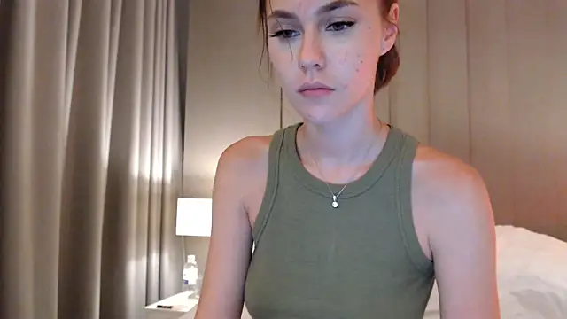 Snapshot of Meow_Sophie chatting on February 2, 2025, 5:48 pm Meow Sophie online show from February 2, 2025, 5:48 pm