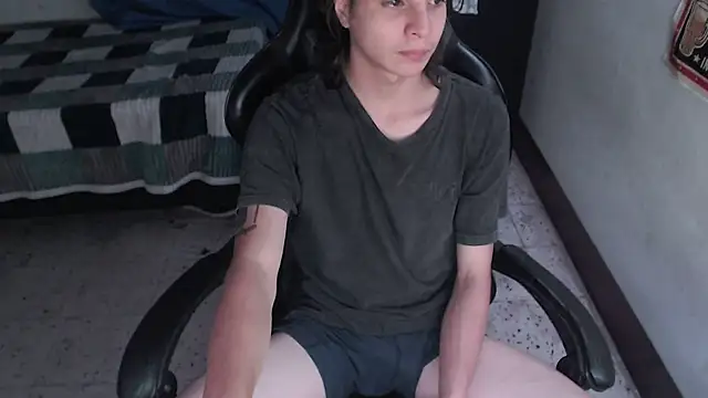 Elastic Fantasy online show from April 24, 2026, 5:54 am