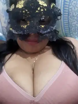 chubby wife online show from June 21, 2026, 5:04 pm