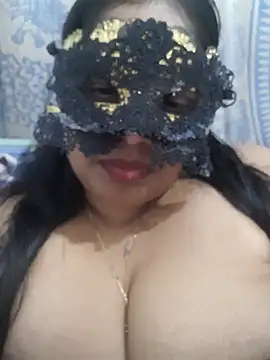 chubby wife online show from July 17, 2026, 5:18 pm