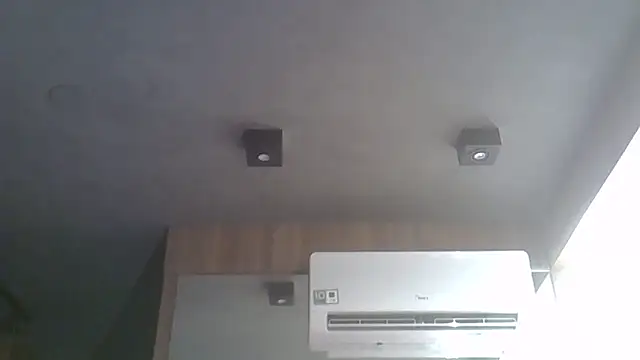 Skinny-Kitten online show from December 14, 2025, 4:12 pm