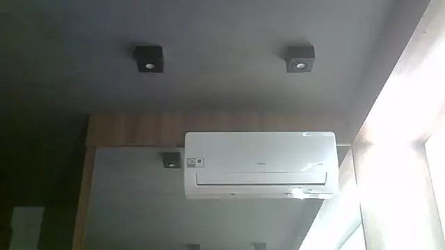 Skinny-Kitten online show from February 3, 2026, 3:04 am