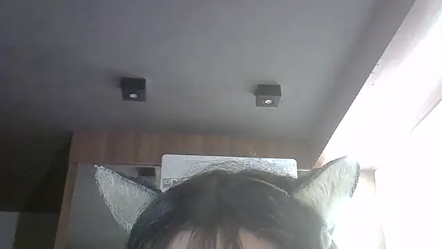 Skinny-Kitten online show from June 4, 2026, 5:57 am