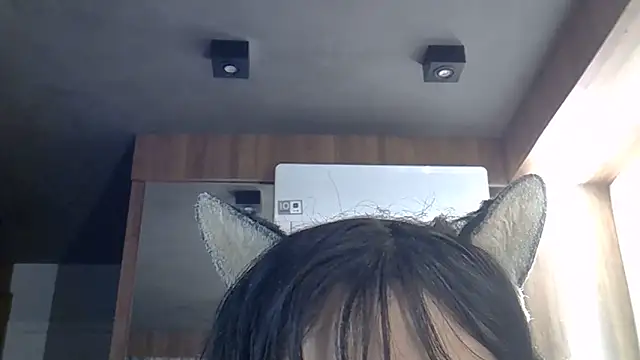 Skinny-Kitten online show from June 13, 2026, 7:56 pm