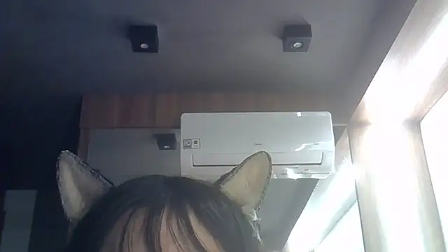Snapshot of Skinny-Kitten chatting on July 10, 2026, 11:29 pm Skinny-Kitten online show from July 10, 2026, 11:29 pm
