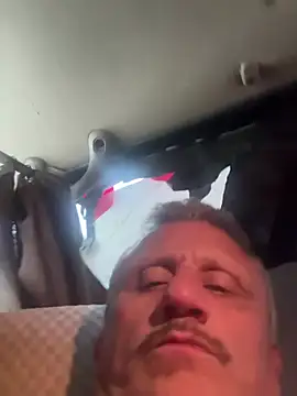 prekumstud online show from July 28, 2026, 3:43 pm