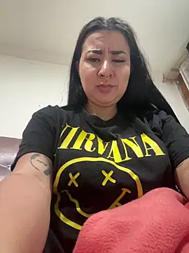 Snapshot of Abril_Luv chatting on May 11, 2026, 1:22 am Abril Luv online show from May 11, 2026, 1:22 am