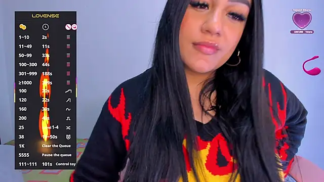 Snapshot of susan__nau chatting on March 1, 2025, 11:15 pm susan nau online show from March 1, 2025, 11:15 pm