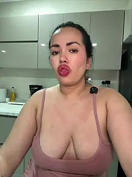 andra rose online show from May 6, 2026, 1:47 am