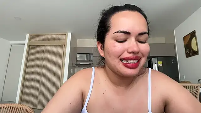 andra rose online show from May 6, 2026, 4:34 pm